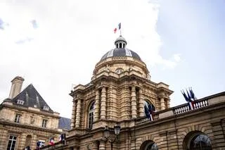 AFFAIRE LYHANNA : LE SÉNAT DÉCIDE DE LANCER UNE COMMISSION D’ENQUÊTE SUR LES DYSFONCTIONNEMENTS DE LA POLITIQUE PÉNALE
