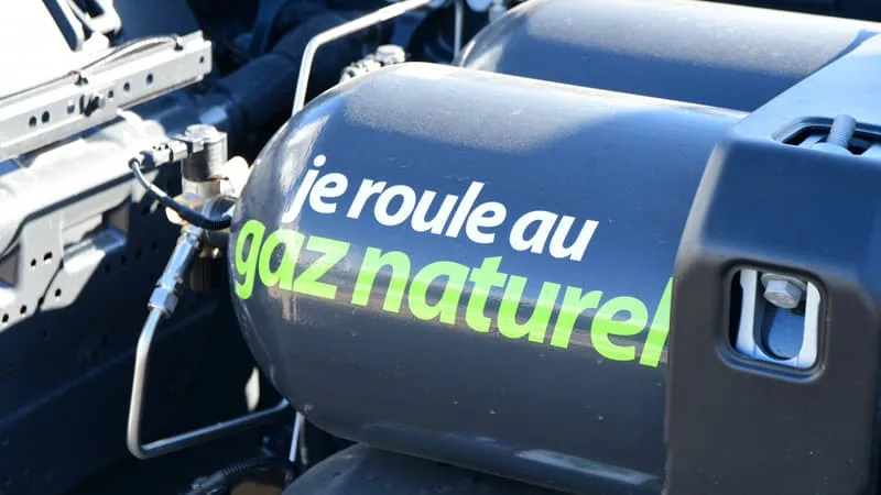 AUJOURD’HUI 10 MILLIONS DE CONSOMMATEURS PAYENT LES COÛTS D’ENTRETIEN, MAIS D’ICI 2050 ILS SERONT MOINS NOMBREUX: ALERTE SUR UN POSSIBLE « EFFET CISEAU » AVEC LA SORTIE DU GAZ FOSSILE