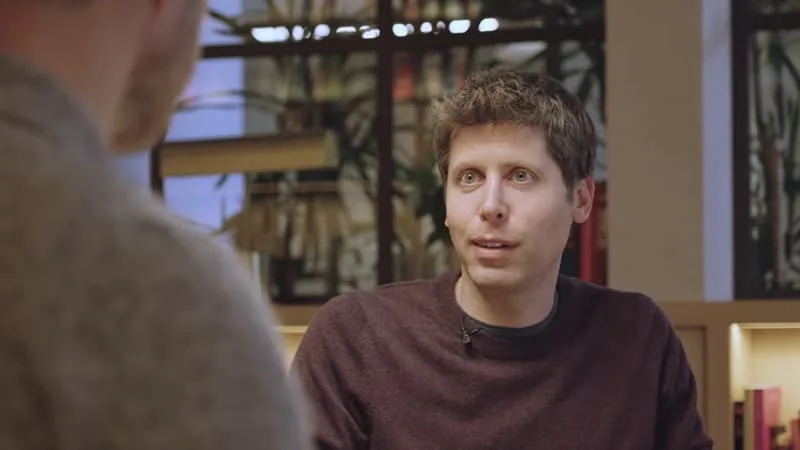 APRÈS LE PIRATAGE DE HUGGING FACE PAR DEUX MODÈLES D’OPENAI, SAM ALTMAN ESTIME POSSIBLE DE « RALENTIR LA CADENCE DU DÉVELOPPEMENT DE L’IA »