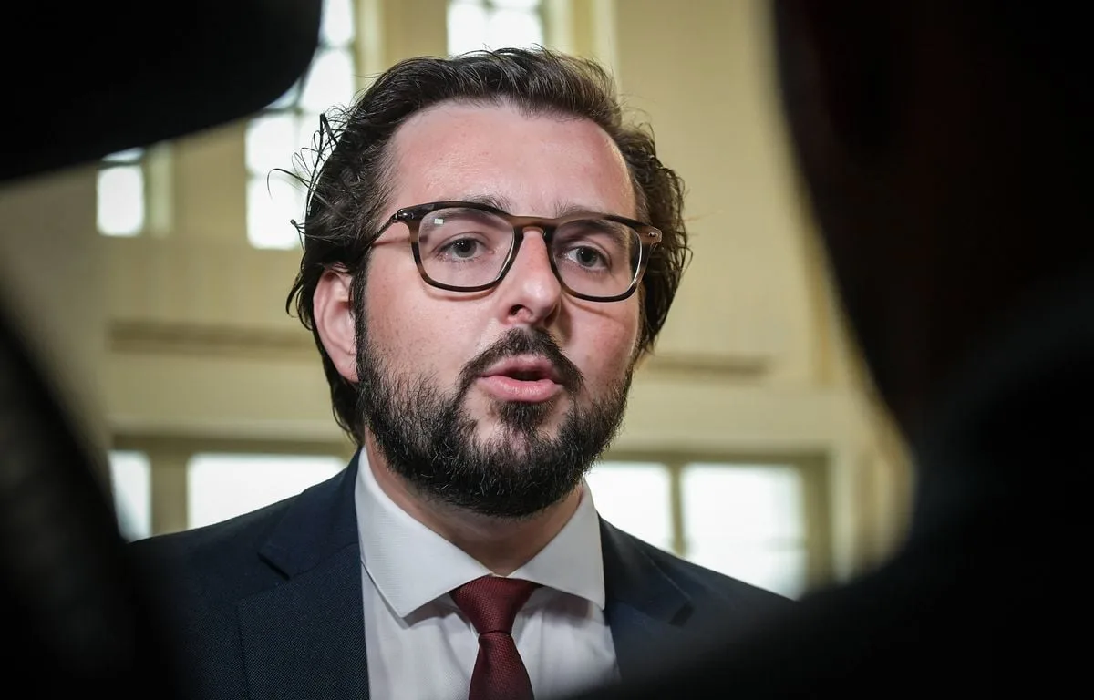 PRÉSIDENTIELLE 2027 : POURQUOI LE DÉPUTÉ PHILIPPE BRUN A-T-IL ÉTÉ ÉCARTÉ PAR LE PS DE LA PRIMAIRE ?