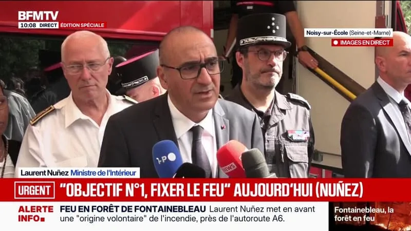INCENDIE À FONTAINEBLEAU: « NOUS N’AVONS PAS D’HABITATIONS TOUCHÉES ET PAS DE BLESSÉS », DÉCLARE LAURENT NUÑEZ, MINISTRE DE L’INTÉRIEUR