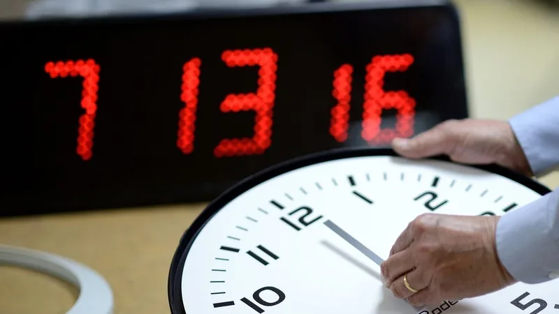TERMINÉ 23H59:60 SUR VOS HORLOGES, LES SCIENTIFIQUES VEULENT SUPPRIMER LA SECONDE « INTERCALAIRE »