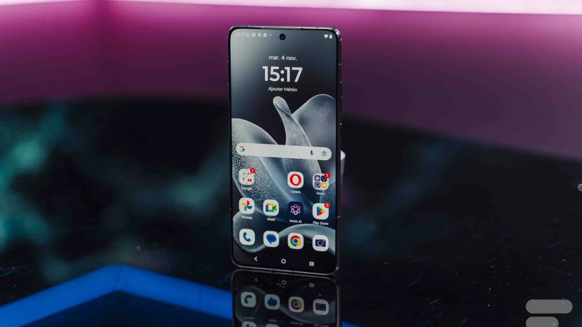 EN PROMO À 399 €, LE MOTOROLA EDGE 70 ULTRAFIN COÛTE MOITIÉ MOINS QUE L’IPHONE AIR ET LE GALAXY S25 EDGE