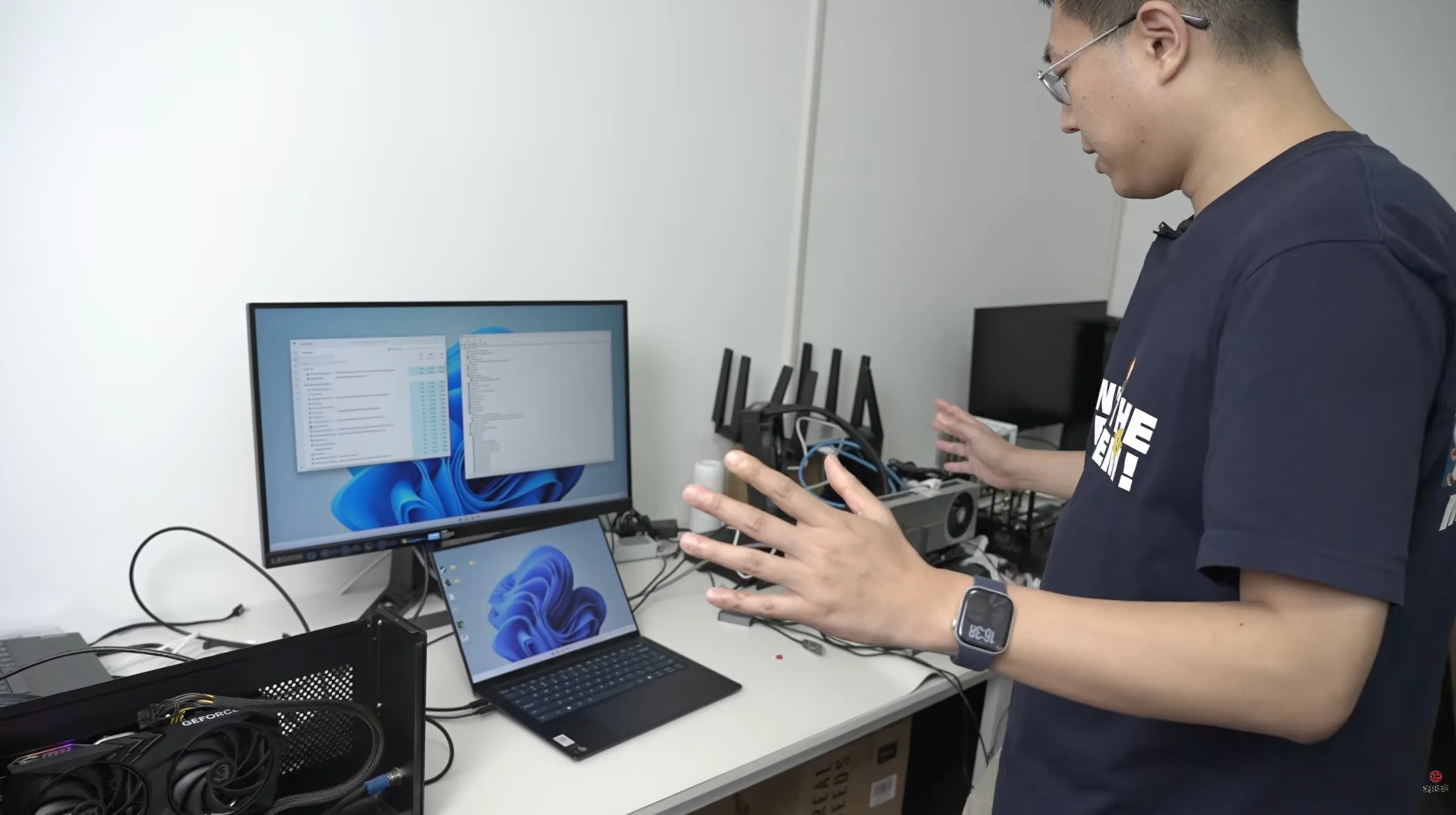 CE PC PORTABLE ARM FAIT TOURNER UNE GEFORCE RTX 4060 EN EGPU GRÂCE À UNE MANŒUVRE AUDACIEUSE