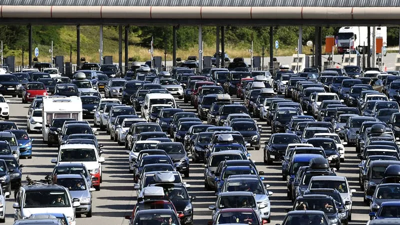 JOURNÉE NOIRE SUR LES ROUTES À L’OCCASION DU CHASSÉ-CROISÉ DU 1ER AOÛT: VOICI COMMENT ÉVITER LES EMBOUTEILLAGES CE WEEK-END