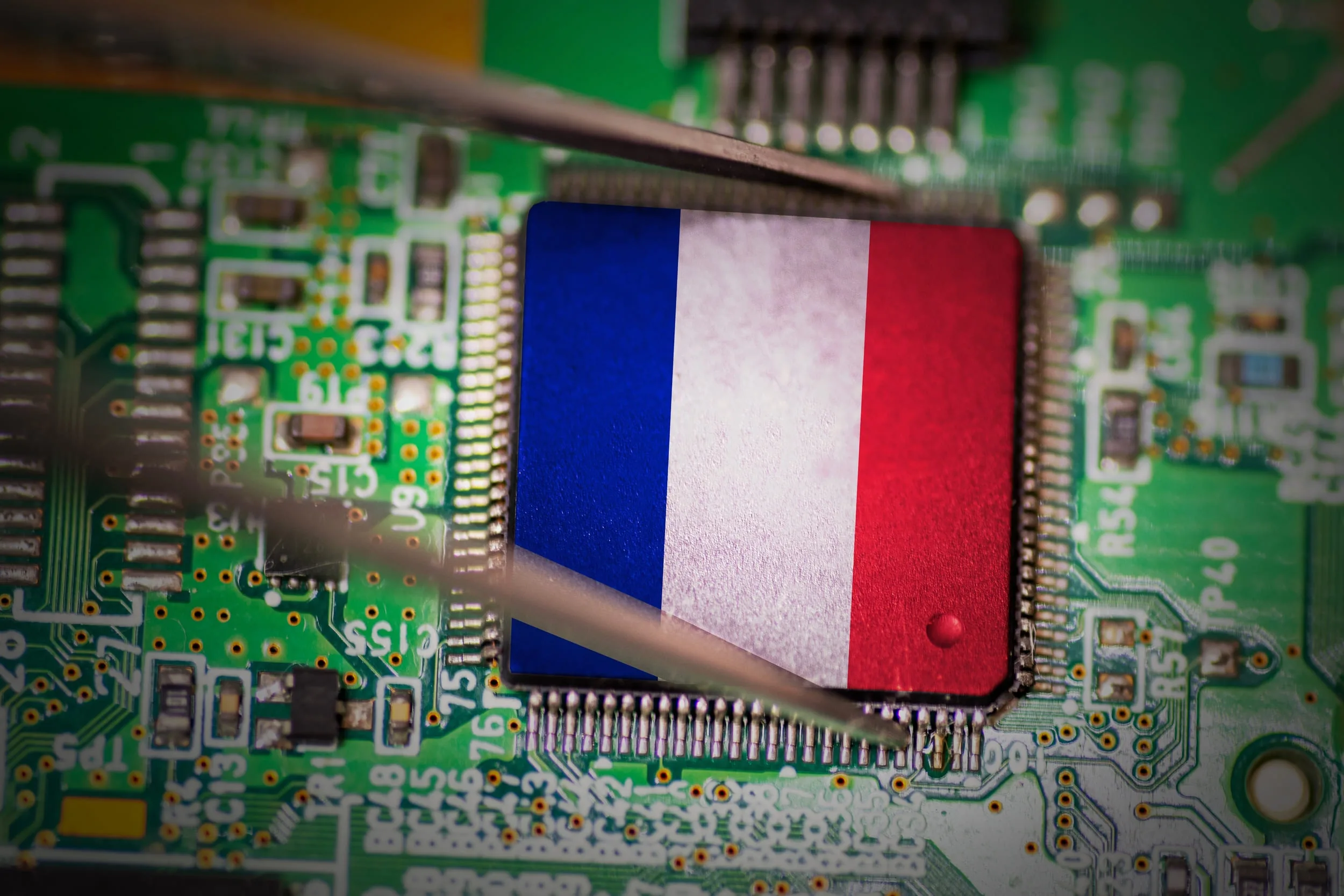 LA FRANCE RELANCE LE CHANTIER DE SON CLOUD SOUVERAIN AVEC UNE GRANDE CONSULTATION PUBLIQUE