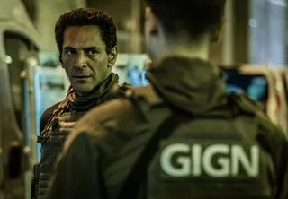 « GIGN » : FILM LE PLUS REGARDÉ SUR NETFLIX EN CE MOMENT, LA SÉRIE AVEC TOMER SISLEY AURA-T-ELLE UNE SAISON 2 ?