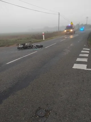 UN MOTARD GRAVEMENT BLESSÉ APRÈS UNE COLLISION EN SARTHE