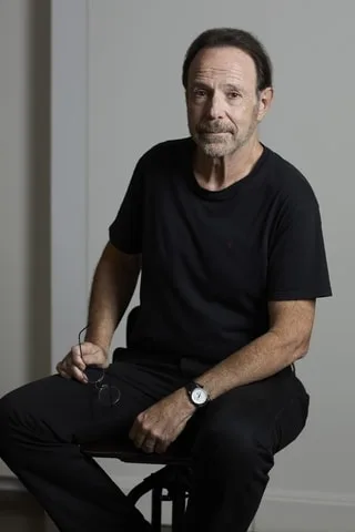 ENTRETIEN. « ON A LE POUVOIR DE RÉSISTER » : MARC LEVY PUBLIE UN ROMAN D’AVENTURES CONTRE L’« OBSCURANTISME » AMÉRICAIN