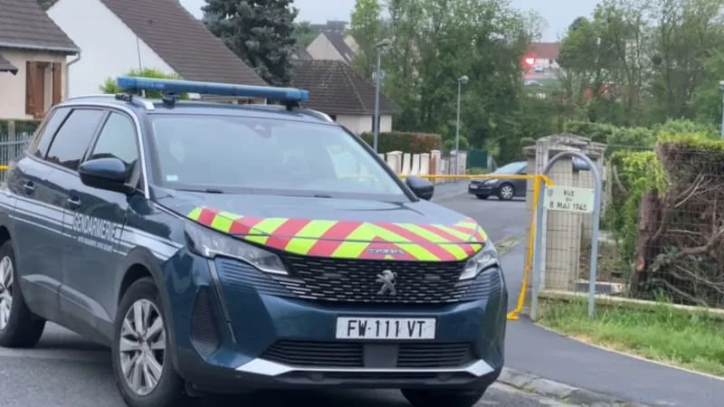 DOCUMENT BFMTV/RMC. « IL ÉTAIT JALOUX »: LE SUSPECT QUI A AVOUÉ LE MEURTRE DE LA COLLÉGIENNE DE 14 ANS L’AVAIT MENACÉE PAR TÉLÉPHONE QUELQUES JOURS PLUS TÔT