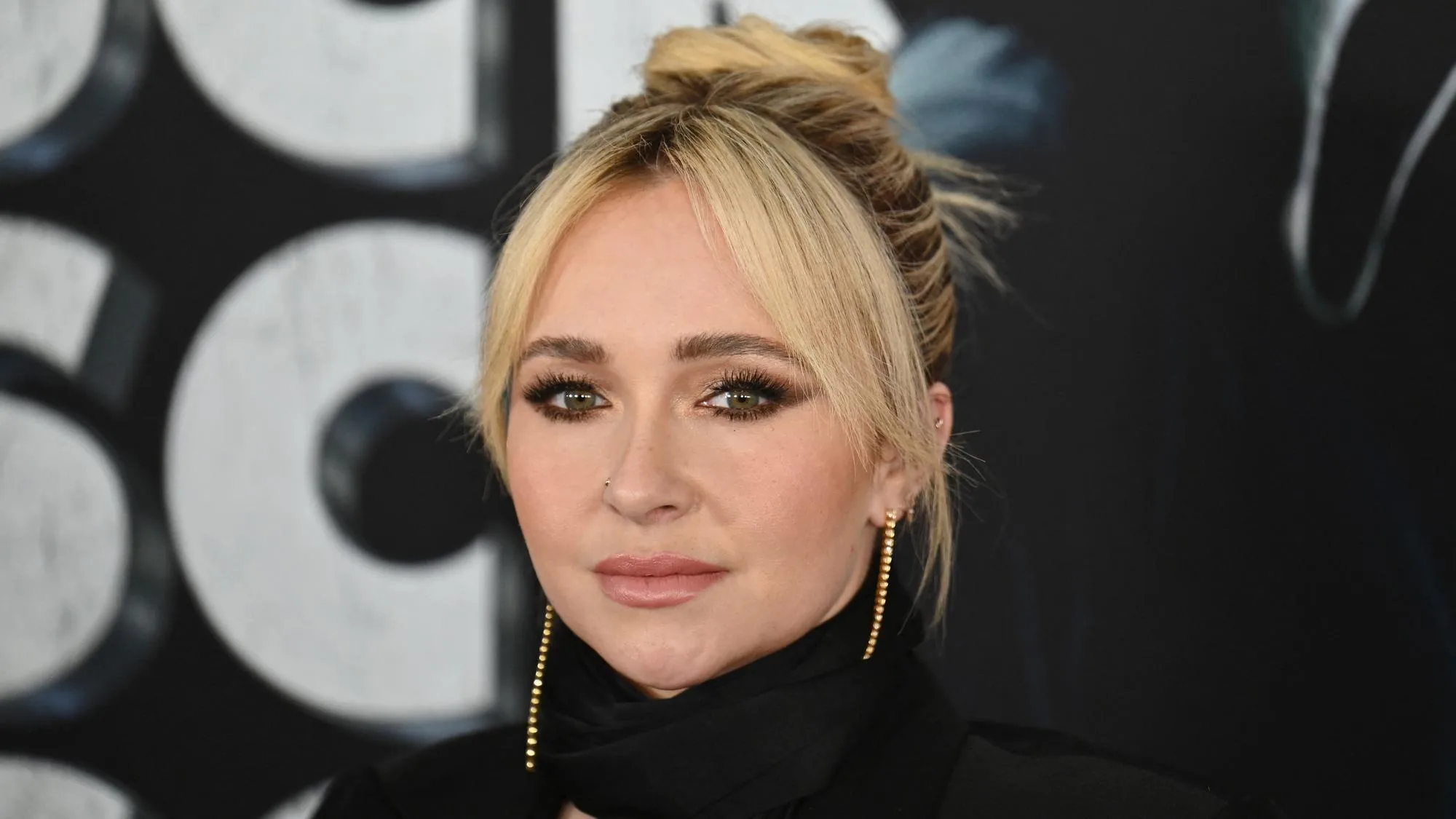 HAYDEN PANETTIERE RÉVÈLE AVOIR FAILLI MOURIR LORSQU’ELLE A DONNÉ NAISSANCE À SA FILLE