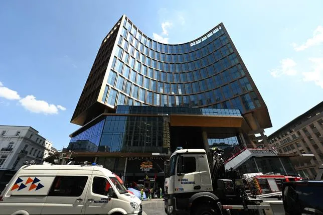 UN INCENDIE FAIT AU MOINS DEUX MORTS DANS LE CENTRE DE BRUXELLES