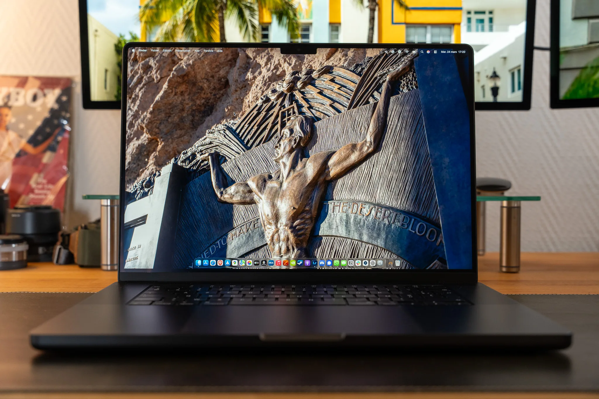 APPLE : LE FUTUR MACBOOK ULTRA SOUFFRIRAIT D’UN TARIF DÉLIRANT, POUR AU MOINS DEUX RAISONS