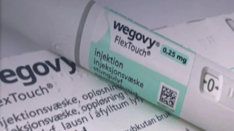 DES STYLO-INJECTABLES À 300 EUROS PAR MOIS, REMBOURSÉS À 65%: LES MÉDICAMENTS PHÉNOMÈNES ANTI-OBÉSITÉ WEGOVY ET MOUNJARO VONT ÊTRE PRIS EN CHARGE PAR L’ASSURANCE MALADIE