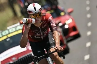 TOUR DE FRANCE. « C’EST TOUT LUI » : BAPTISTE VEISTROFFER, CHOUCHOU DU PUBLIC FRANÇAIS ET SUPER COMBATIF DU TOUR ?