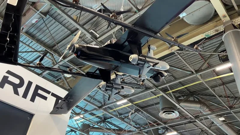 DE 20 À 500 SALARIÉS EN UN AN POUR CETTE START-UP: TOUT LE MONDE VEUT VOIR LES FABRICANTS FRANÇAIS DE DRONES TUEURS DE DRONES, CES PÉPITES DE LA GUERRE LOW-COST