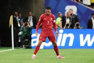 COUPE DU MONDE. EN DÉCLARANT « I’M BACK », CRISTIANO RONALDO SE FAIT DÉZINGUER PAR ZLATAN IBRAHIMOVIC À LA TÉLÉ