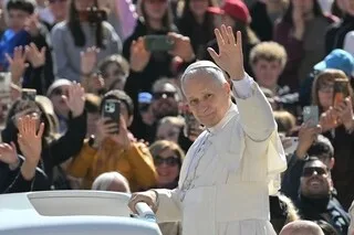 STATIONNEMENT, MÉTRO, SÉCURITÉ… CE QU’IL FAUT SAVOIR AVANT LA VISITE DU PAPE LÉON XIV EN SEINE-SAINT-DENIS ET À PARIS