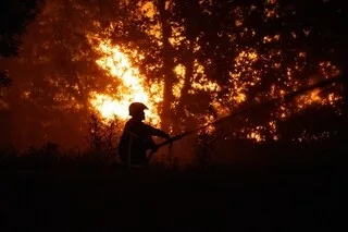 INCENDIES EN GIRONDE : DES POMPIERS DU MAINE-ET-LOIRE ENVOYÉS EN RENFORT
