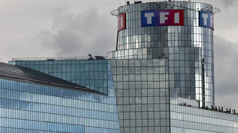 IL N’A PAS DIFFUSÉ LA COUPE DU MONDE ET NE LE REGRETTE PAS: TF1 SE FÉLICITE DE NE « PAS INVESTIR DANS UN ÉVÉNEMENT SPORTIF À PERTE, AUSSI PRESTIGIEUX SOIT-IL »