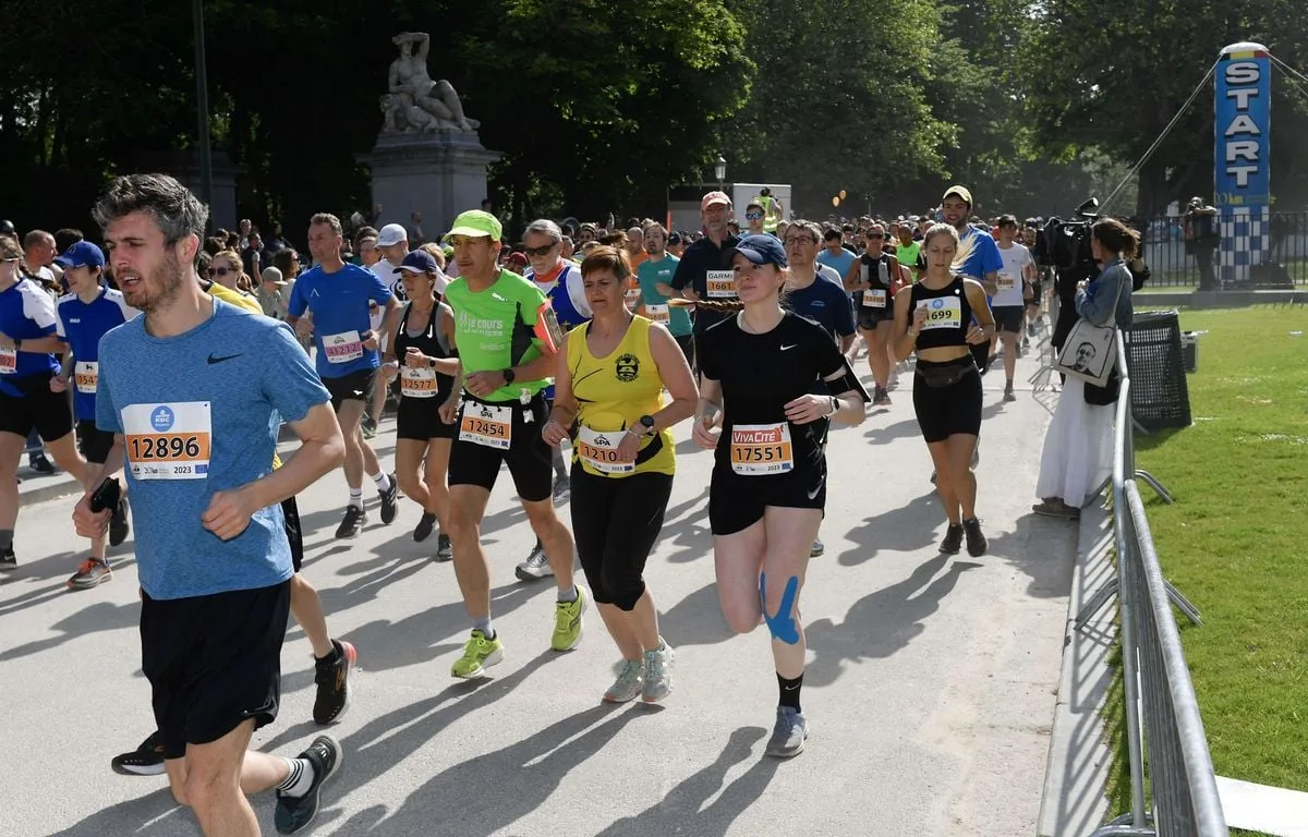 ASSOMMÉS PAR LA CHALEUR, PLUS DE 550 COUREURS SECOURUS LORS DES 20 KM DE BRUXELLES