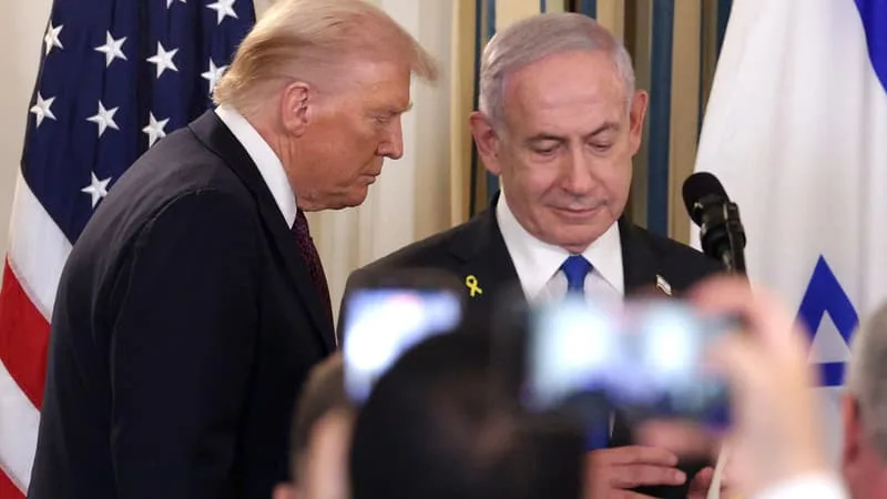 « IL DOIT ÊTRE PLUS RESPONSABLE »: DONALD TRUMP CRITIQUE BENJAMIN NETANYAHU ET DIT AVOIR « SUGGÉRÉ À ISRAËL DE LAISSER LA SYRIE S’OCCUPER DU HEZBOLLAH »