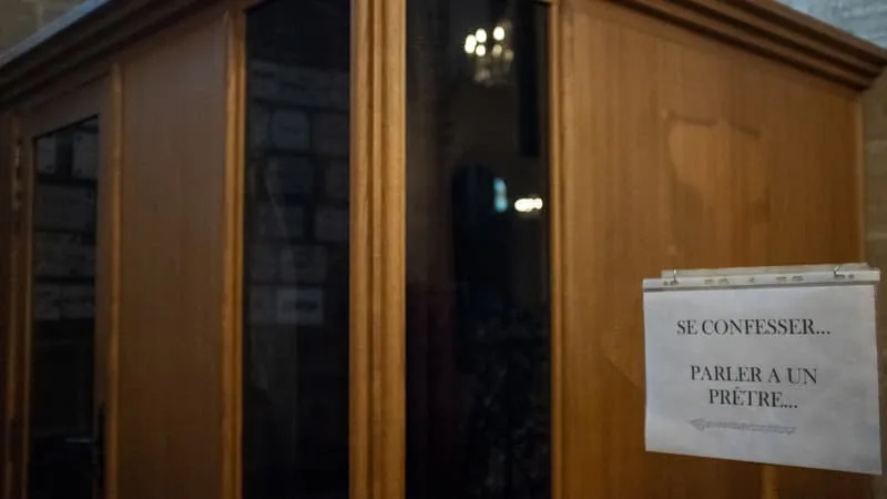 XAVIER DUPONT DE LIGONNÈS, BÉTHARRAM… LES PRÊTRES ET LE SECRET DE LA CONFESSION AU CŒUR D’UNE BATAILLE POLITIQUE