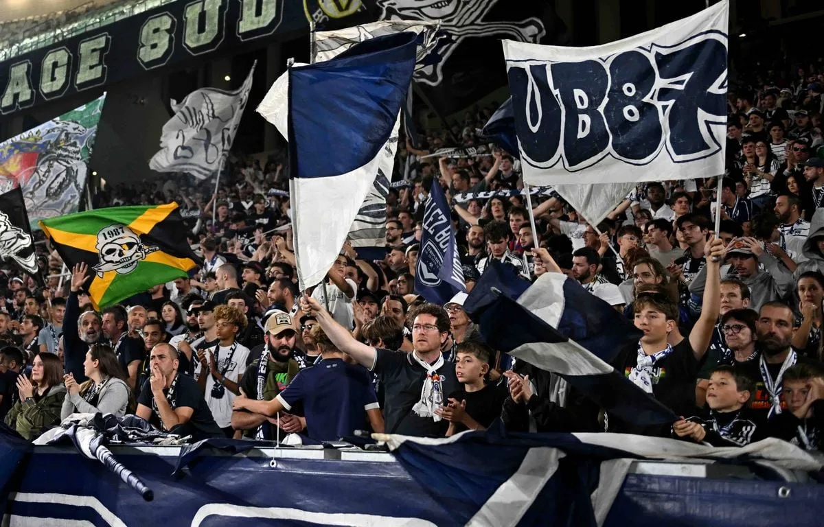 GIRONDINS DE BORDEAUX : RECORD D’AFFLUENCE EN N2 AVEC 27.000 SPECTATEURS ET TOUJOURS L’ESPOIR DE MONTER EN LIGUE 3