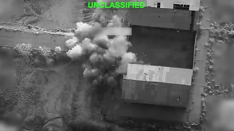GUERRE AU MOYEN-ORIENT: L’IRAN, BOMBARDÉ PAR LES ÉTATS-UNIS POUR LA SEPTIÈME NUIT D’AFFILÉE, MENACE DE DÉCLENCHER UNE « OFFENSIVE GLOBALE »