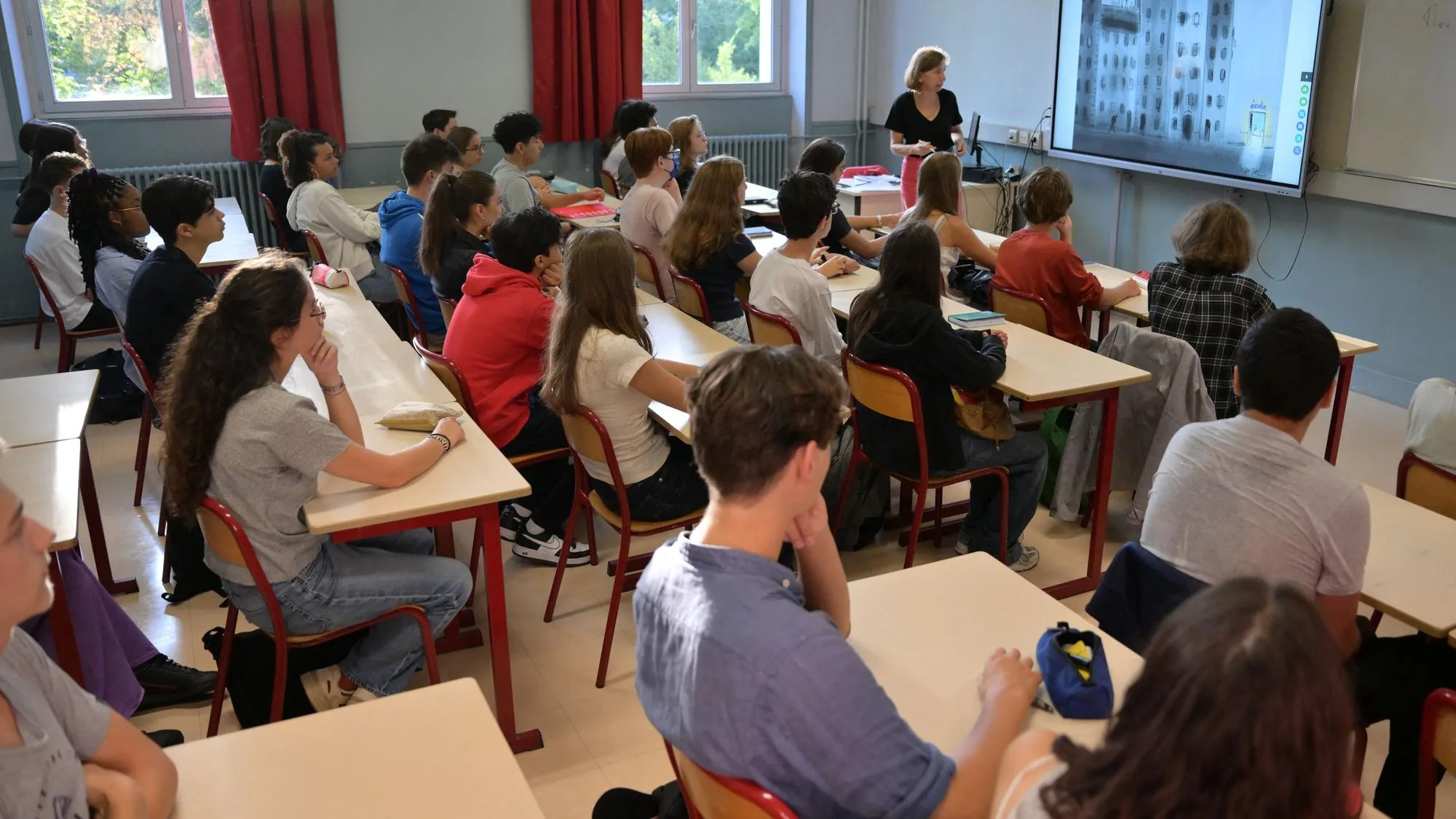 AU BREVET DES COLLÈGES 2026, LA NOTATION CHANGE ET SON IMPACT SUR LE TAUX DE RÉUSSITE S’ANNONCE RUDE
