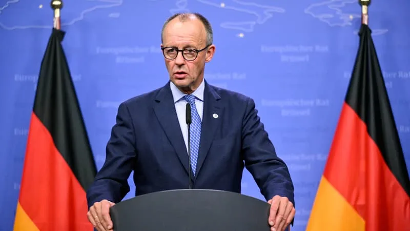 « UN ENDETTEMENT EXCESSIF MENACE LA SOUVERAINETÉ »: FRIEDRICH MERZ VEUT RÉFORMER LE BUDGET DE L’UE MAIS FERME LA PORTE AUX EMPRUNTS COMMUNS