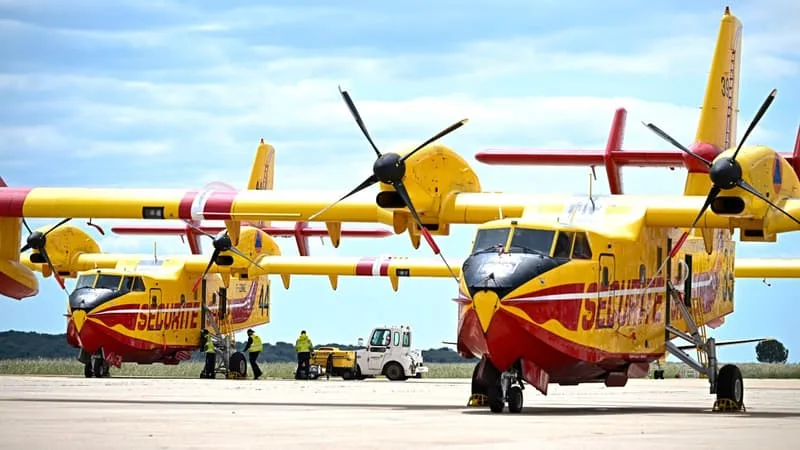 LE GOUVERNEMENT COMMANDE ENFIN 2 NOUVEAUX CANADAIR MAIS ILS N’ARRIVERONT PAS AVANT 2032: POURQUOI C’EST SI DIFFICILE DE RENOUVELER NOTRE FLOTTE DE BOMBARDIERS D’EAU