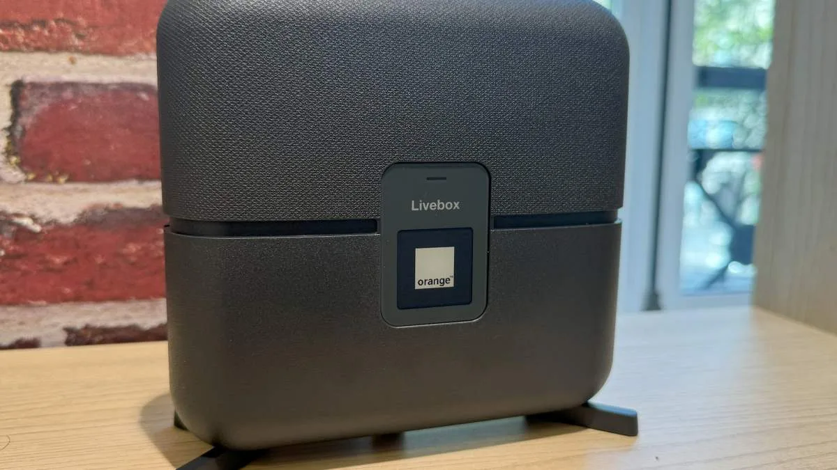 RENDRE SA LIVEBOX COÛTE PLUS CHER, ENCORE : ORANGE ET SOSH AUGMENTENT LEURS FRAIS DE RÉSILIATION