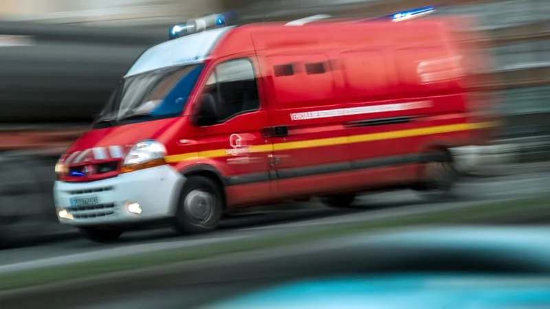 UNE FEMME MEURT APRÈS UNE CHUTE DU 7E ÉTAGE À MARSEILLE, UN HOMME INTERPELLÉ