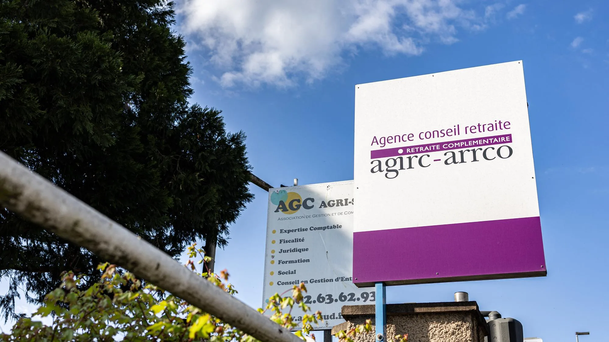 DES RETRAITÉS ONT VU LEUR PENSION GELÉE, PARCE QUE L’AGIRC-ARRCO LES CROYAIT MORTS OU INEXISTANTS