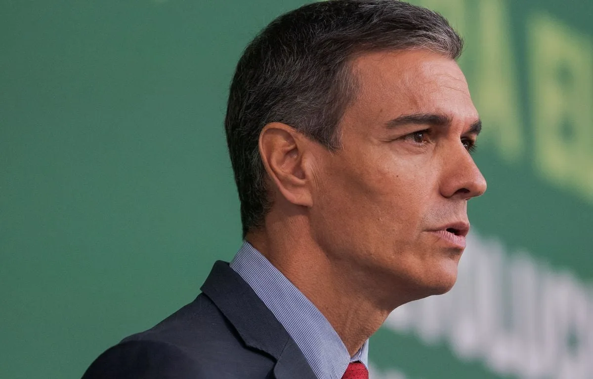 ESPAGNE : LA GARDE CIVILE AU SIÈGE DU PARTI SOCIALISTE DANS LE CADRE D’UNE ENQUÊTE SUR UNE EX-MILITANTE