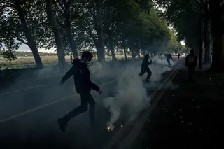 APRÈS LES VIOLENCES DU 17 OCTOBRE À ROUEN, LES SANCTIONS TOMBENT : DEUX PERSONNES CONDAMNÉES À DOUZE MOIS DE DÉTENTION