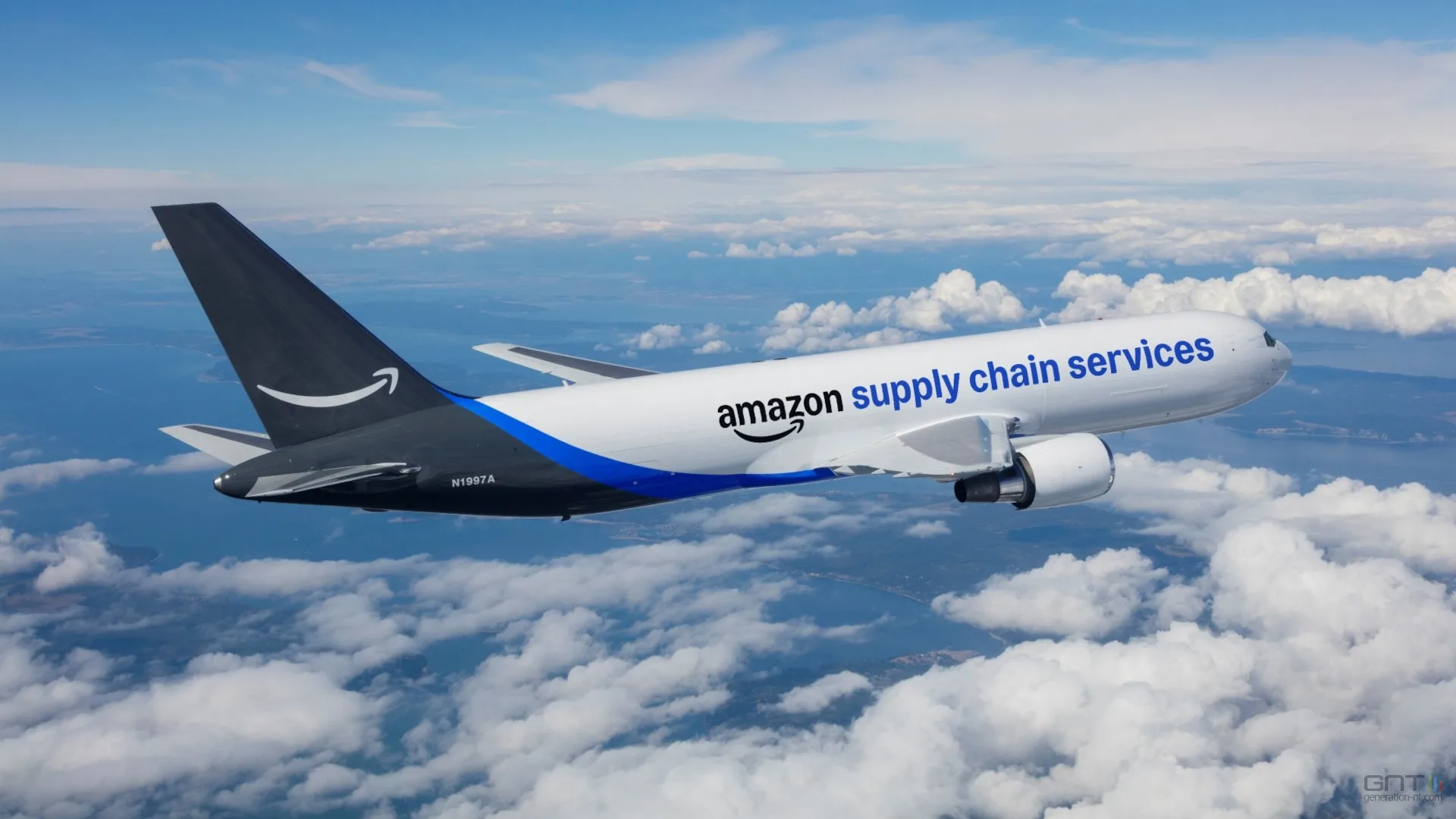 AMAZON DÉFIE LE SECTEUR DE LA LOGISTIQUE EN OUVRANT SON RÉSEAU À TOUS