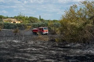 BOUCHES-DU-RHÔNE : UN POMPIER VOLONTAIRE MEURT DANS UN ACCIDENT DE LA ROUTE