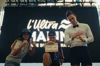 ULTRA MARIN. LE CÉLÈBRE CRÉATEUR DE CONTENU CLEM QUI COURT ENGAGÉ SUR LE GRAND RAID