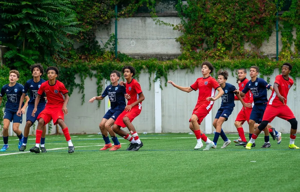FOOTBALL : POURQUOI LA FORMATION D’ARBITRES EST UNE « BATAILLE » POUR TOUS LES CLUBS AMATEURS
