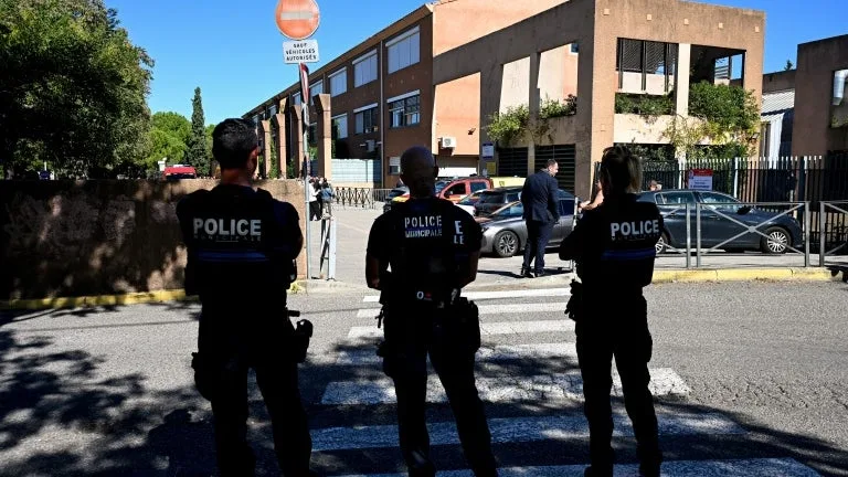 TIRS À AUBAGNE: UN DEUXIÈME ADOLESCENT MIS EN EXAMEN POUR « COMPLICITÉ » ET PLACÉ SOUS CONTRÔLE JUDICIAIRE