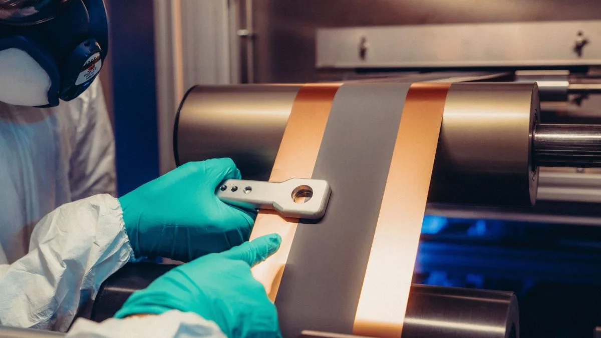 TOUT SAVOIR SUR LA BATTERIE SOLIDE, LA TECHNOLOGIE QUI DOIT RÉVOLUTIONNER LA VOITURE ÉLECTRIQUE