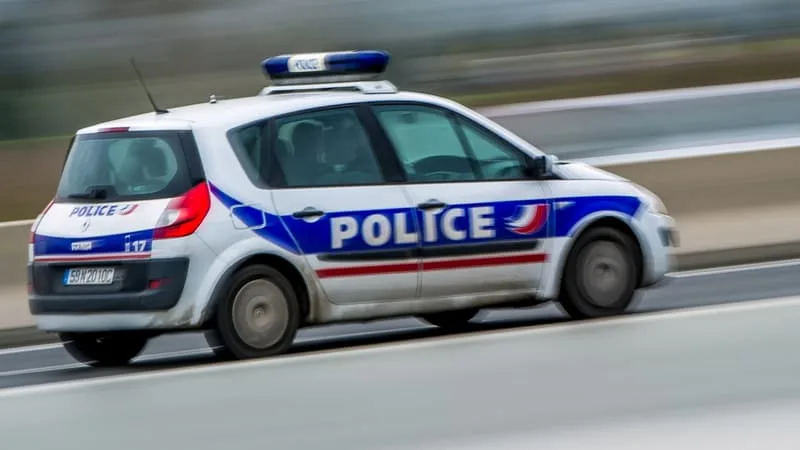 UN MAGASIN D’OPTIQUE BRAQUÉ À LYON, PLUSIEURS SUSPECTS EN FUITE