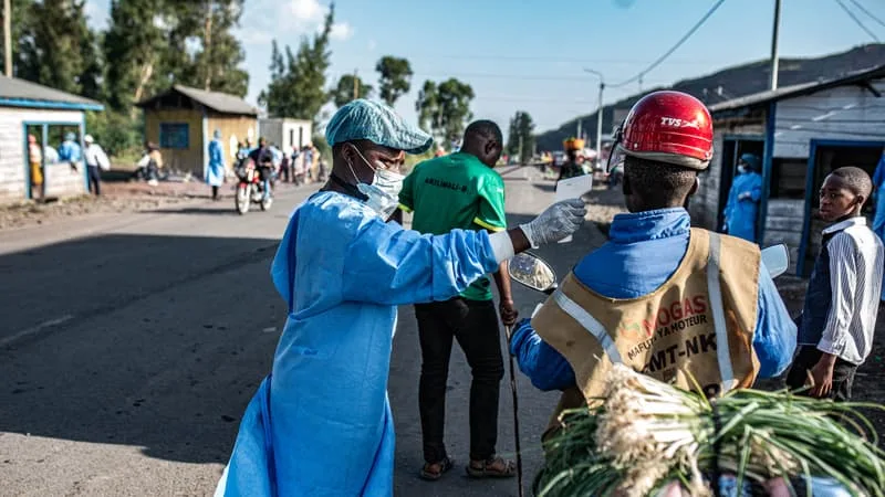 L’OMS ANNONCE PLUS DE DE 900 CAS SUSPECTS D’EBOLA EN RÉPUBLIQUE DÉMOCRATIQUE DU CONGO