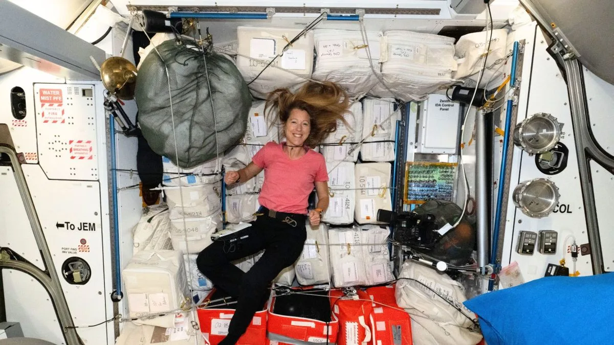 « LESSIVE SPATIALE » SANS EAU NI MACHINE : VOICI COMMENT LES ASTRONAUTE SUR LA LUNE OU MARS LAVERONT LEUR LINGE