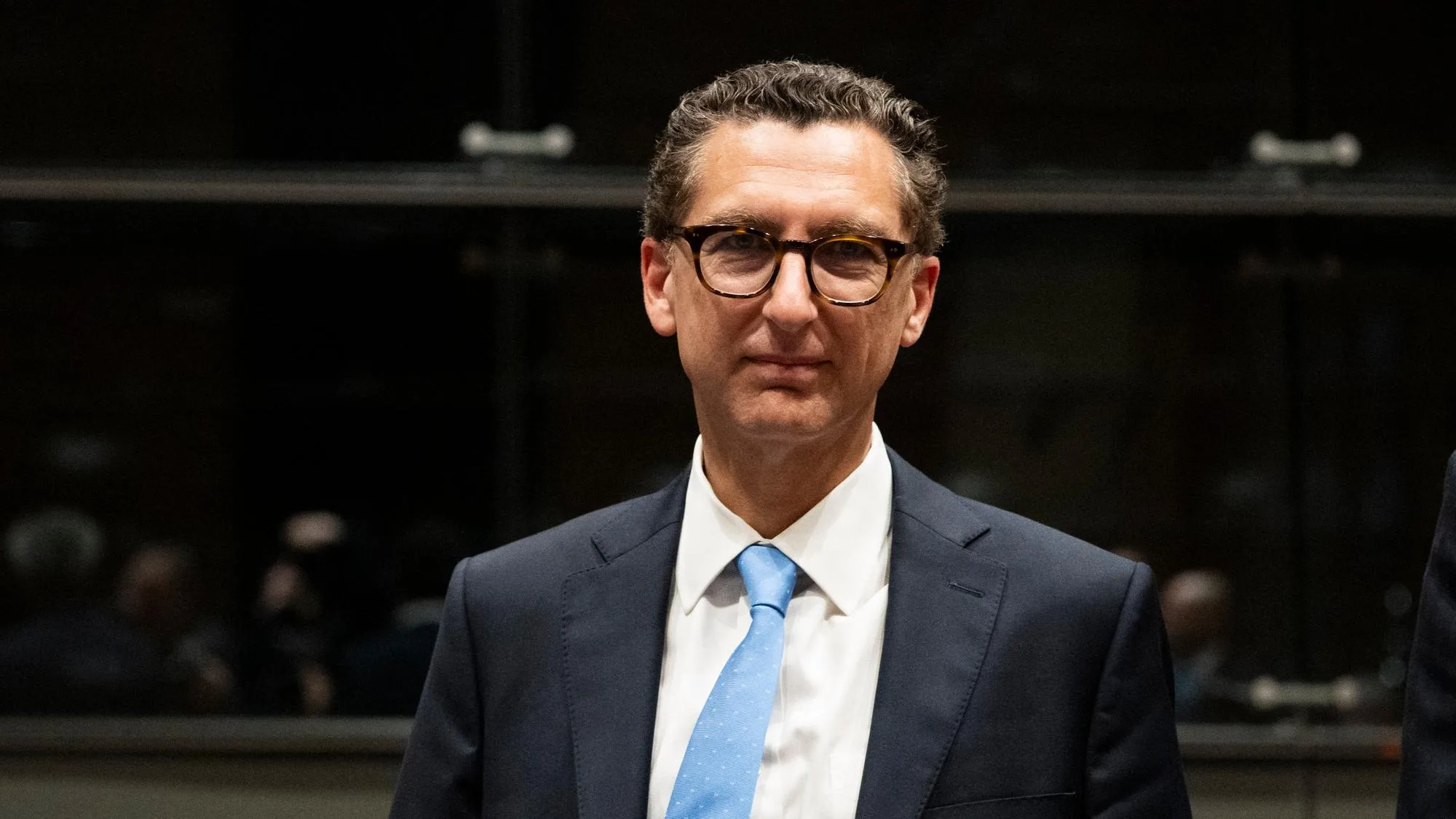 MAXIME SAADA, LE PATRON DE CANAL+, SE JUSTIFIE APRÈS SA RÉACTION À LA TRIBUNE ANTI-BOLLORÉ