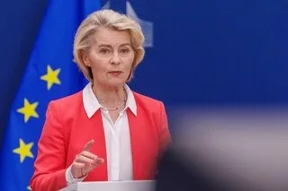 RÉSEAUX SOCIAUX DANS L’UE : INTERDICTION TOTALE AUX MINEURS, ACCÈS PROGRESSIF ? DES EXPERTS FONT DES PROPOSITIONS