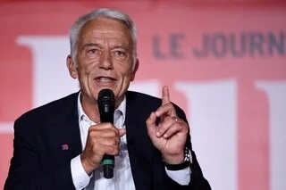 VIOLENCES DU 17 OCTOBRE. L’ÉTAT « A ÉTÉ DÉFAILLANT », ACCUSE LE PRÉSIDENT DU MEDEF PATRICK MARTIN