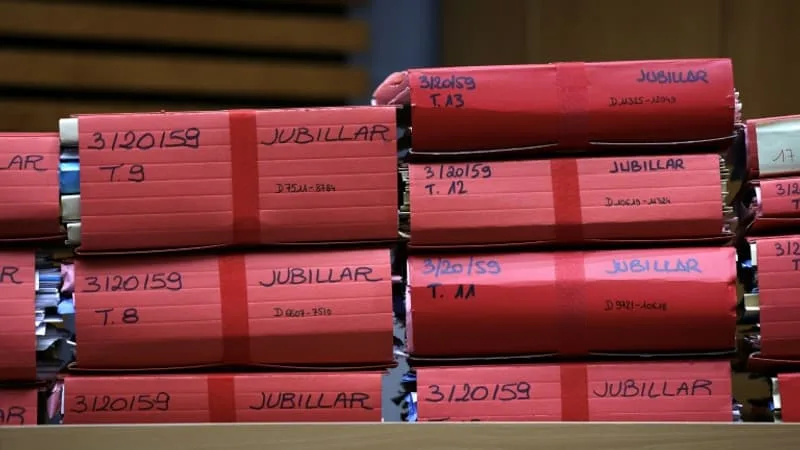 AFFAIRE JUBILLAR: LUNETTES CASSÉES, SENS DE STATIONNEMENT DE LA VOITURE… D’UN FAISCEAU D’INDICES AUX AVEUX DE CÉDRIC JUBILLAR